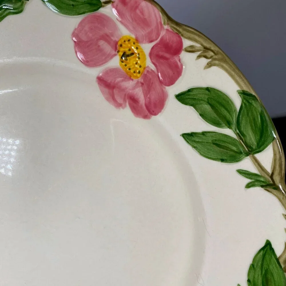 Vintage Franciscan Desert Rose Dinner Plates, very good condition and most made